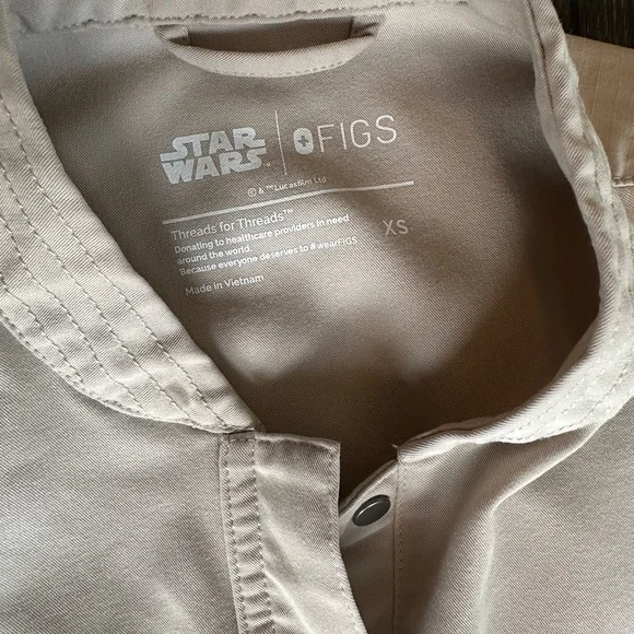 LIMITED EDITION: Figs Starwars edition Jumpsuit - Picture 2 of 6